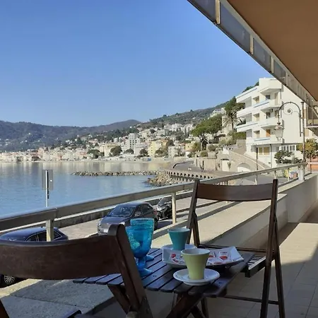 Cadorna Fronte Mare Αλάσιο