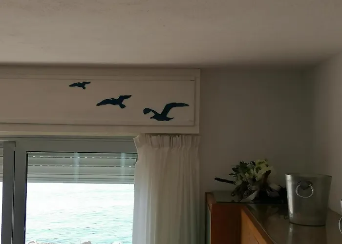 Cadorna Fronte Mare 아파트 *