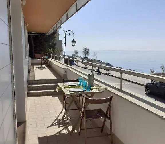 아파트 Cadorna Fronte Mare